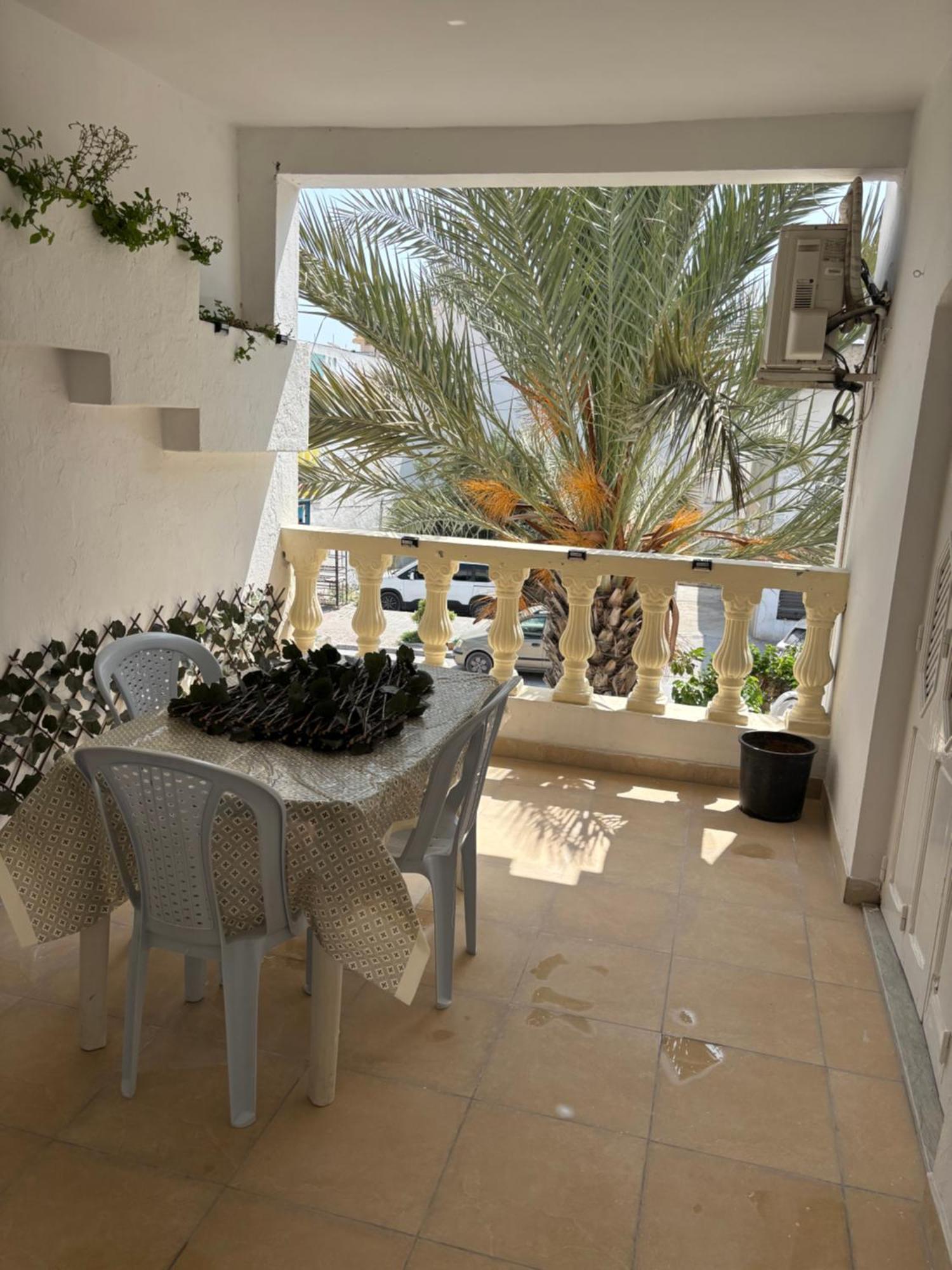 Maison Zeinbe Apartment *